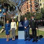 Valencia rinde homenaje a la Policía Nacional "con el corazón roto"