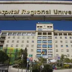 Dos detenidas tras agredir a varios sanitarios en el Hospital Regional de Málaga