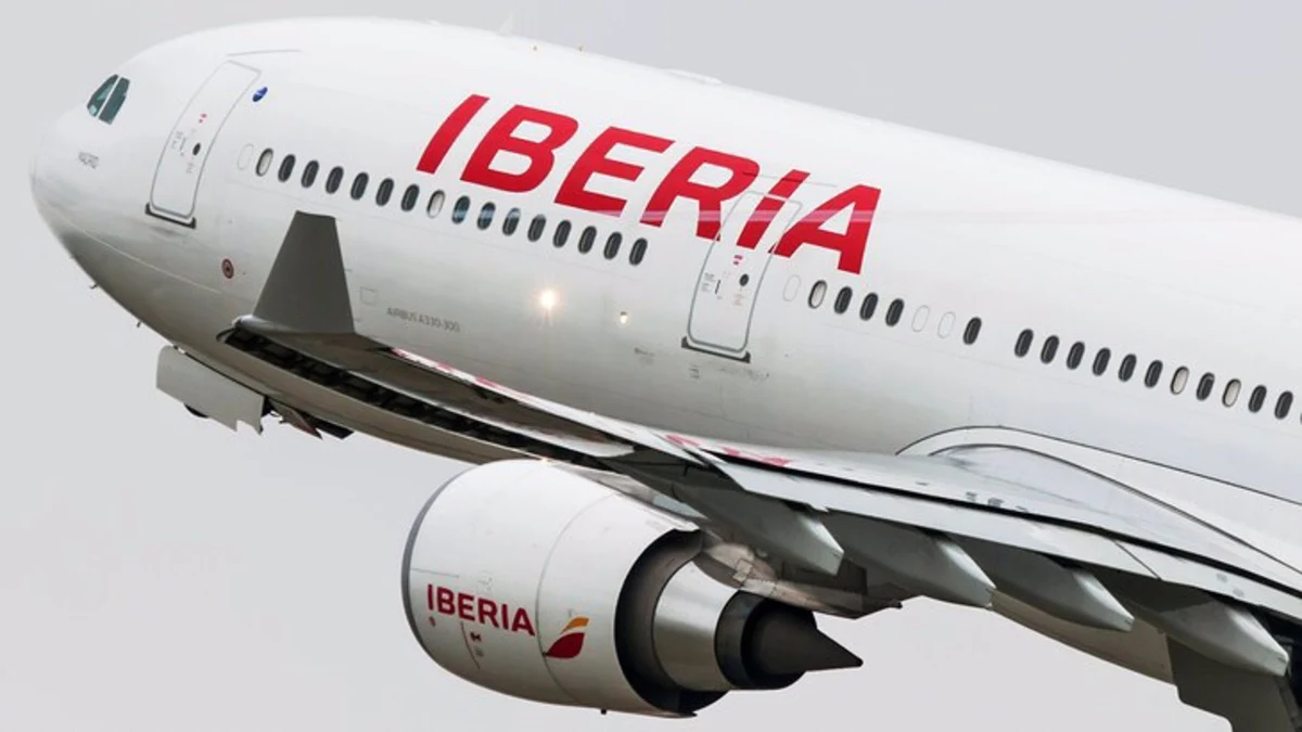 Los clientes de Iberia podrán obtener la tarjeta de embarque a través de Whatsapp