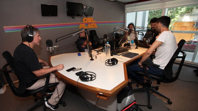 InternacionalCategorias.-Argentina.- El nuevo director de la Radio Nacional argentina despide a más de 100 trabajadores