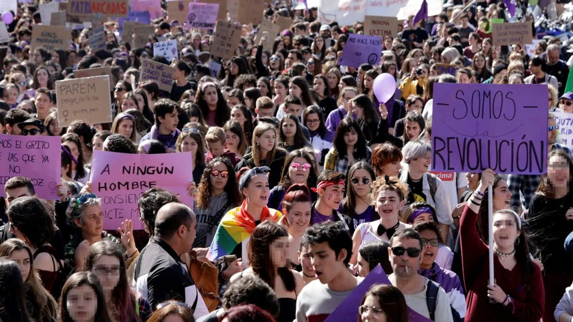 Imagen de archivo de una manifestación del 8M en Barcelona