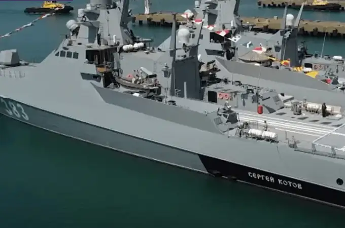 Ucrania golpea un buque de guerra ruso cerca del puente de Kerch y ya ha hundido un tercio de la Flota del Mar Negro