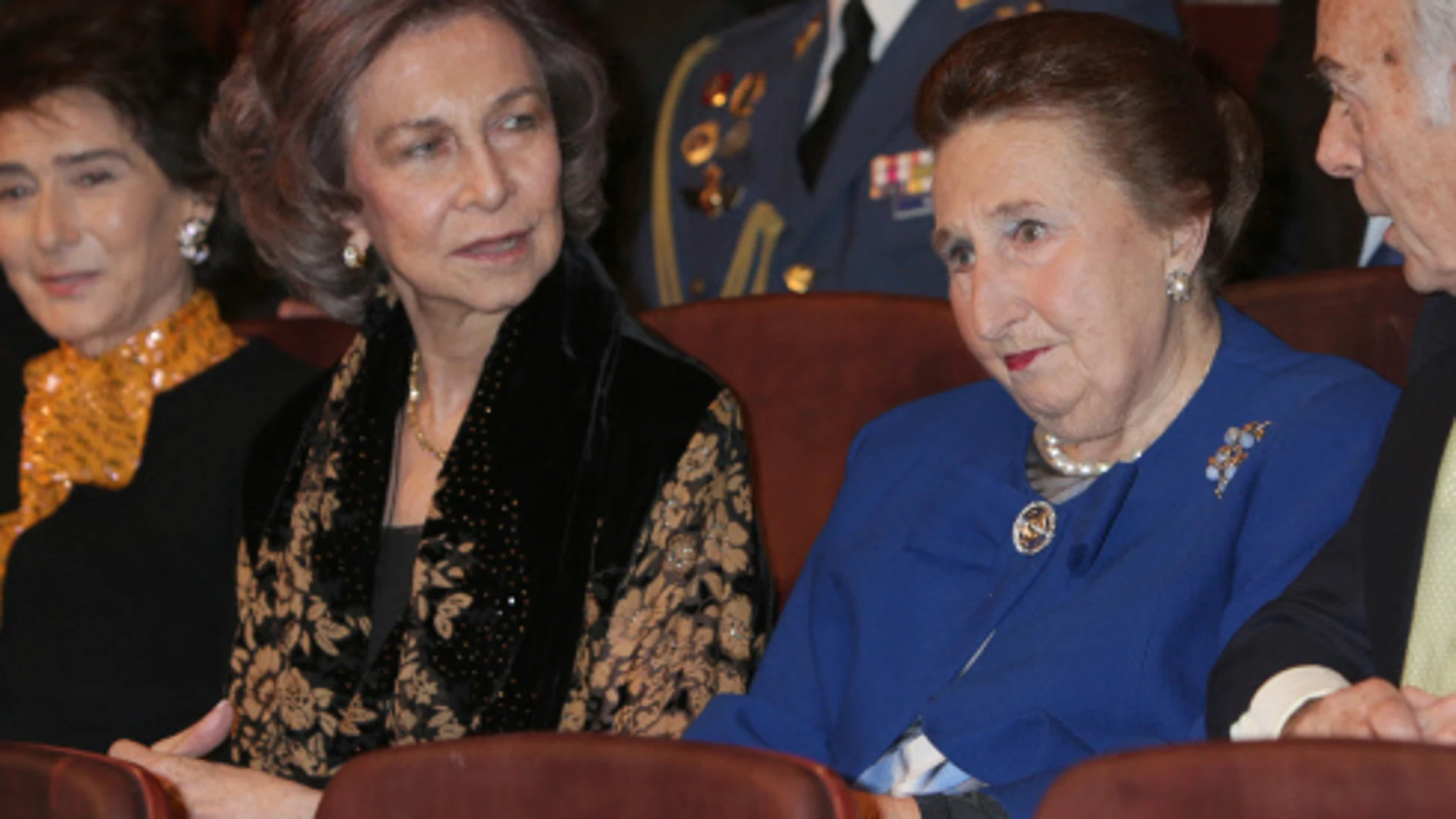 La infanta Margarita y la Reina Sofía