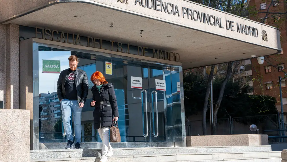 Bárbara Rey y Sofía Cristo acuden a la Audiencia Provincial de Madrid