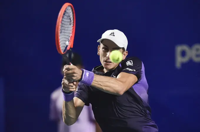 Alcaraz ya tiene rival para el estreno en Indian Wells: Arnaldi, que pudo ser nadador y ganó la última Copa Davis