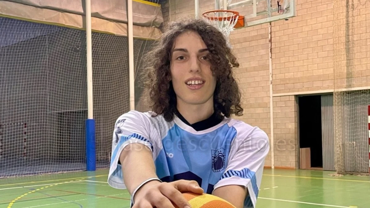 Esta joven de Albacete se convierte en la primera mujer trans con ficha federativa en España