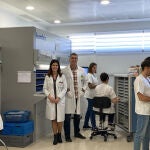 Los especialistas en Farmacia Hospitalaria aseguran el uso racional del medicamento, gracias a su correcta conservación.