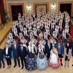 Miles de murcianos y visitantes disfrutan de las fiestas de Las Hogueras de San Juan de Alicante en Murcia