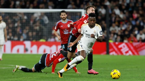 Encuentro de liga entre el Real Madrid y el Celta de Vigo. Vinicius JR. © Jesús G. Feria.