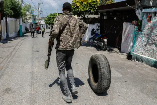 La UE evacúa a todo su personal de Haití por el clima de violencia