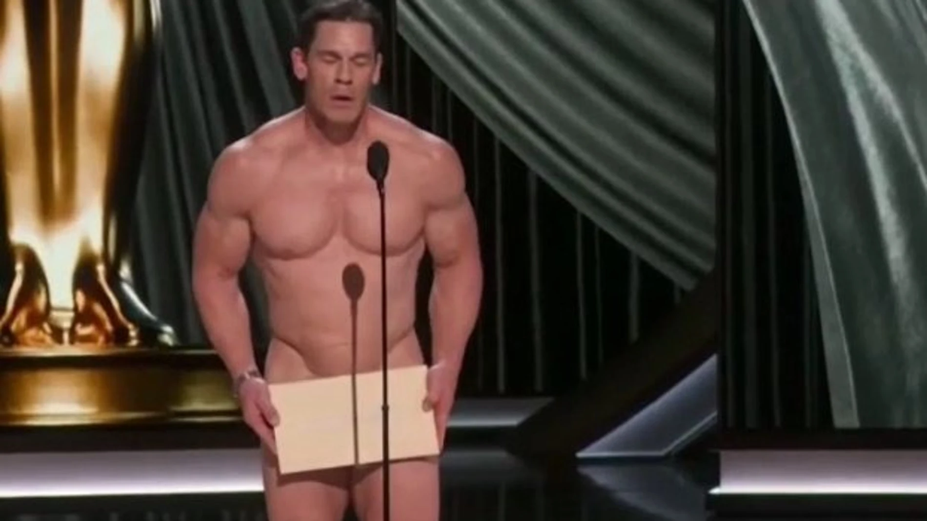 John Cena desnudo en los Premios Oscar