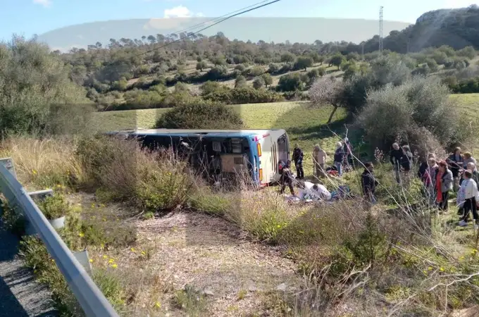 El accidente de un autobús del Imserso en Mallorca deja 24 heridos, siete graves 