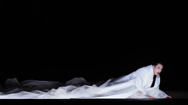 Rossy de Palma celebra "el regalazo" de su debut el Teatro Real como un "ave de paso"