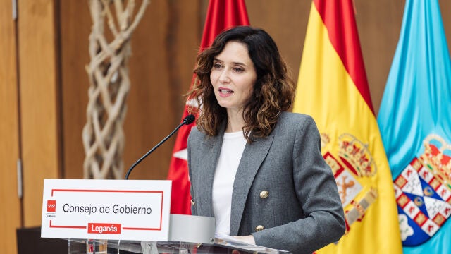Ayuso preside la reunión del Consejo de Gobierno en Leganés (Madrid)