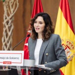 Ayuso preside la reunión del Consejo de Gobierno en Leganés (Madrid)