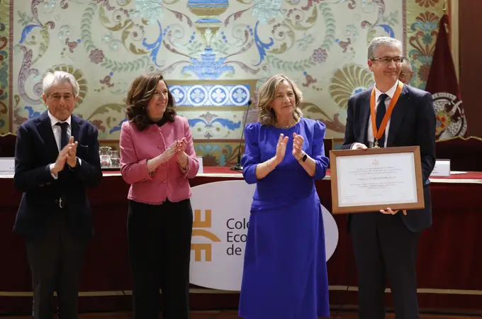 Pablo Hernández de Cos, nombrado Colegiado de Honor del Colegio de Economistas de Madrid 
