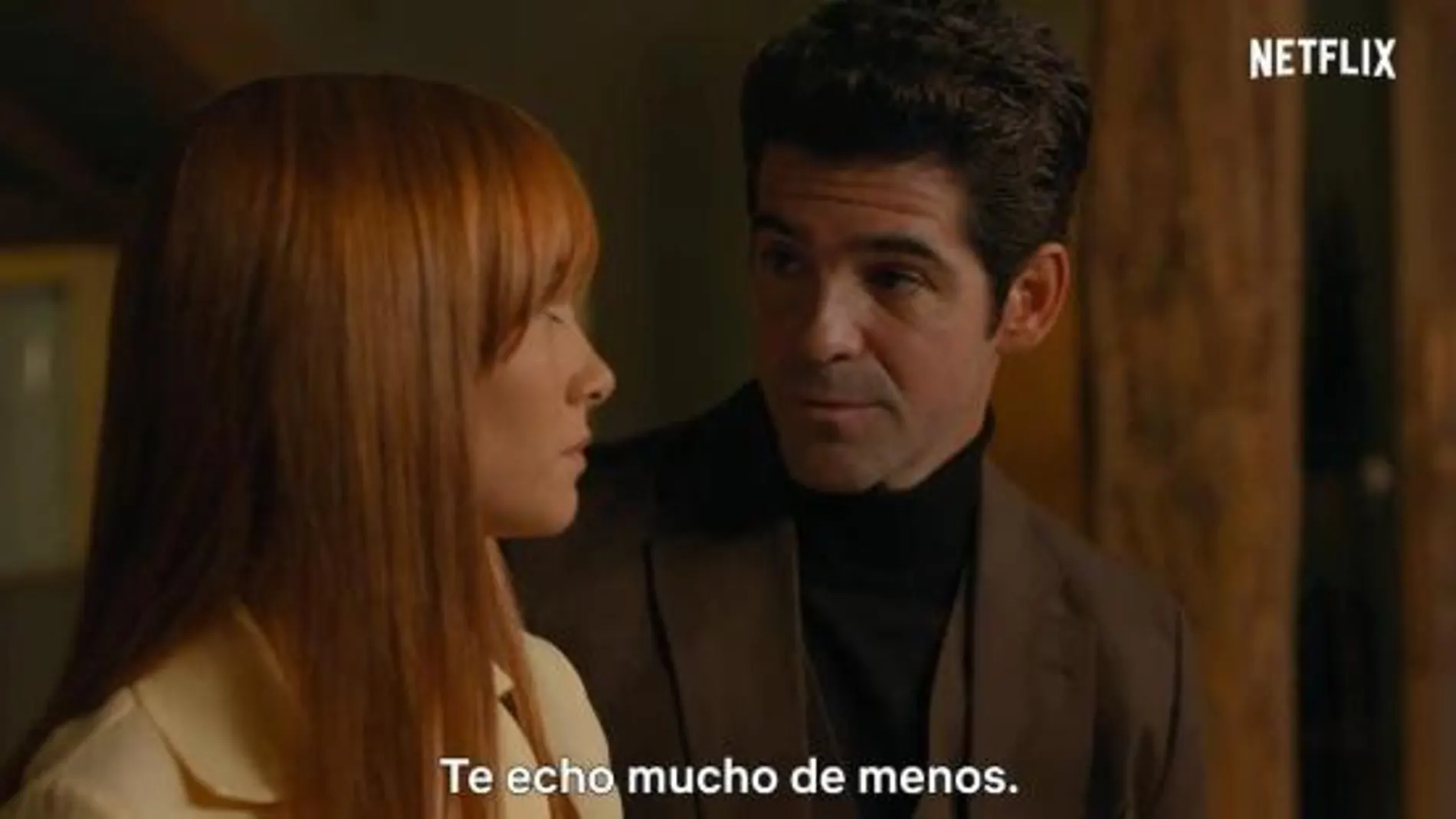 Aitana y Miguel Ángel Muñoz en la película 'Pared con pared'