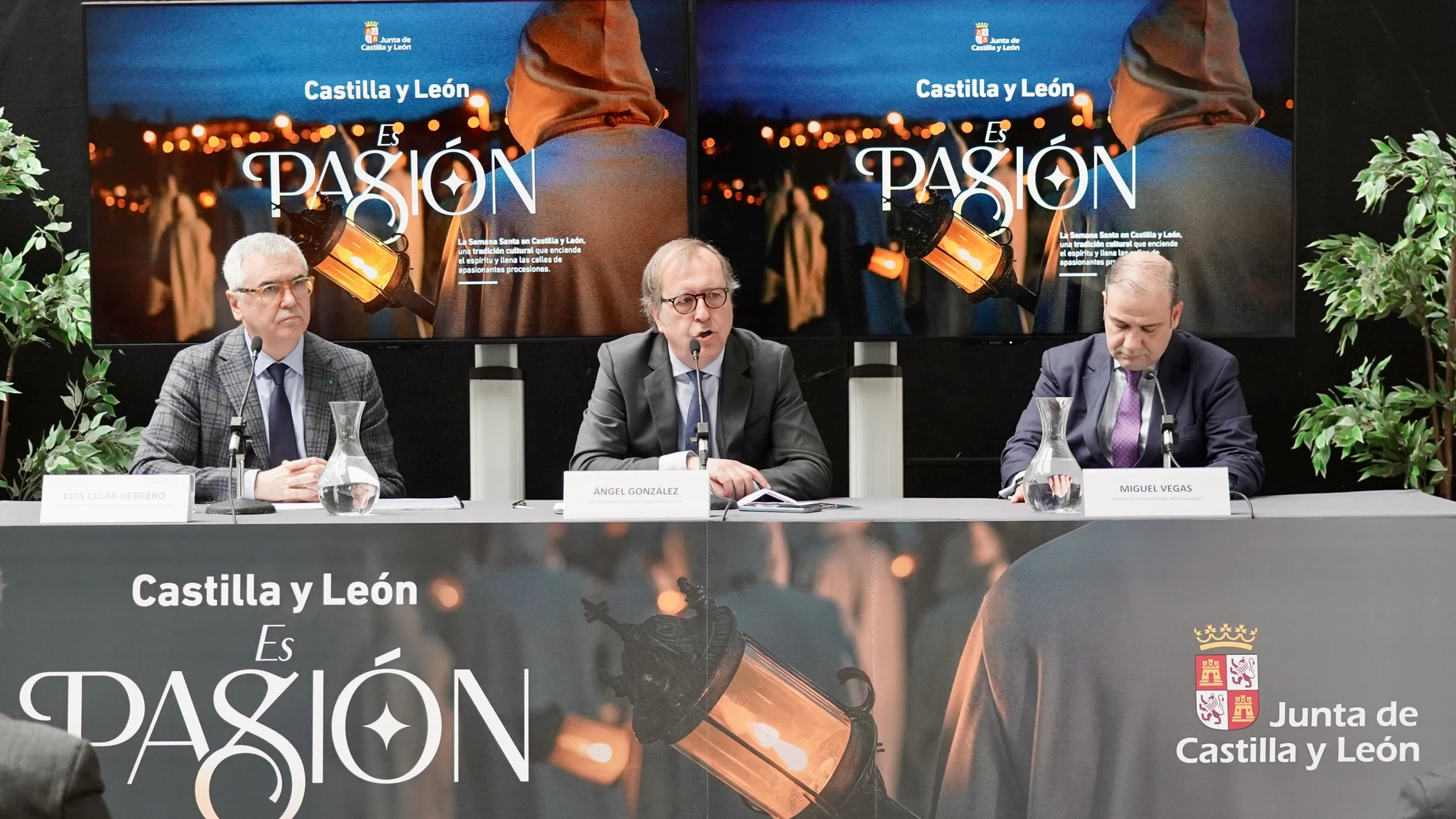 El director general de Turismo, Ángel González, presenta un estudio sobre la incidencia de la Semana Santa en Valladolid