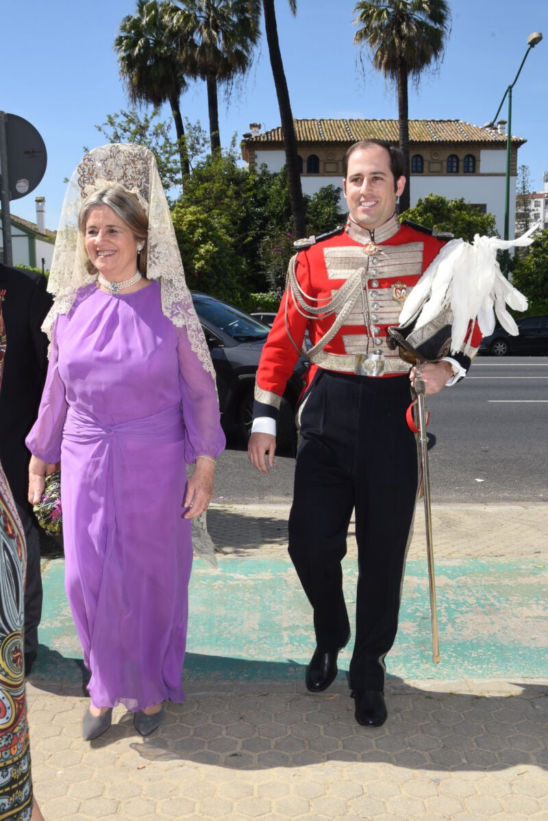 Javier Solís junto a su madre