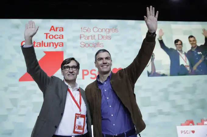 Los socialistas catalanes, los cipayos de Puigdemont