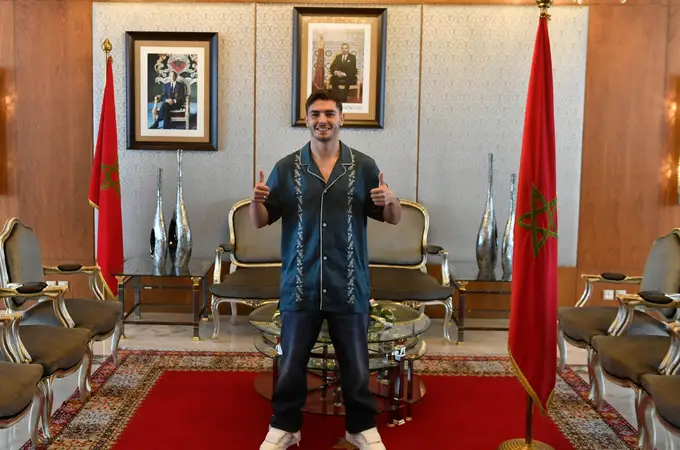El récord de Brahim: todas las veces que ha dado gracias al rey de Marruecos en un vídeo de minuto y medio