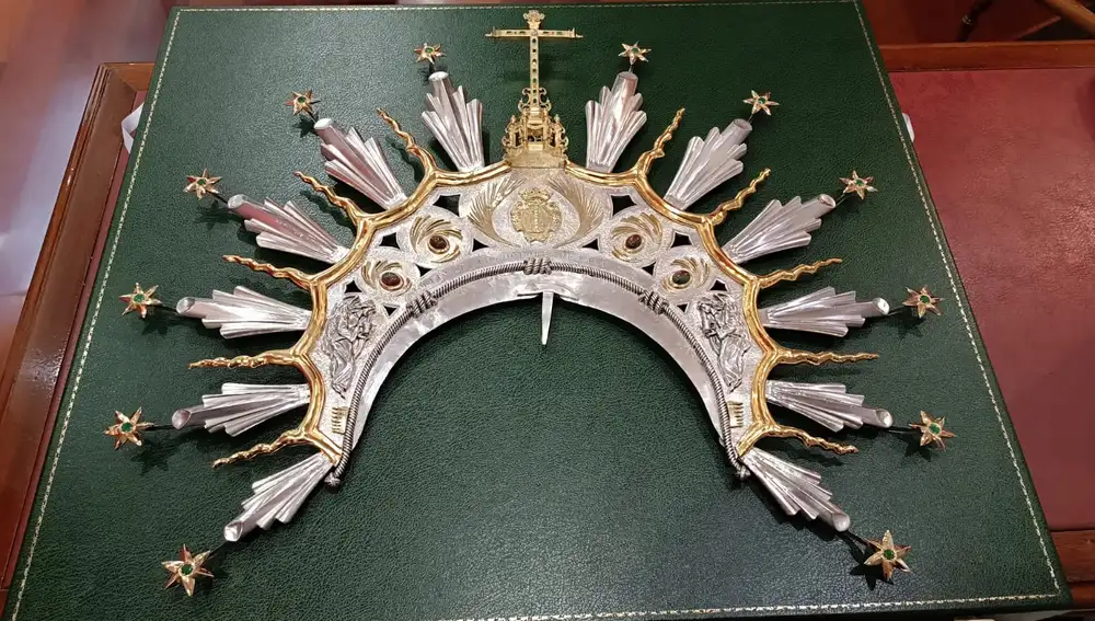 Corona de la Virgen de los Dolores