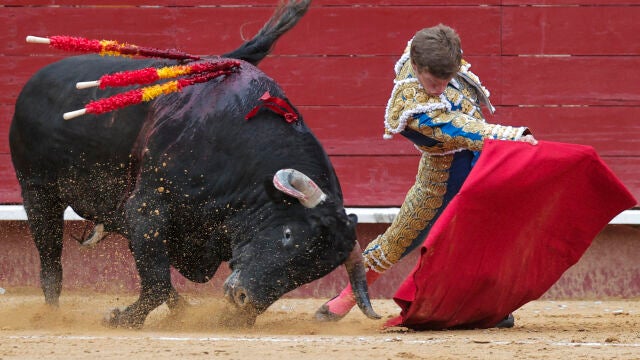 Corrida de toros de la Feria de Fallas