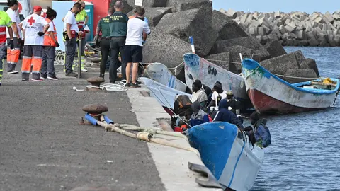 Llegan un total de 15.148 migrantes a España en lo que va de año, un 300% más, 12.393 de ellos a Canarias