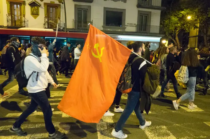 De la «alerta antifascista» a la plataforma «anti-Moreno» 