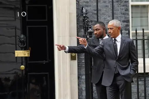 Obama visita por sorpresa a Rishi Sunak en Downing Street