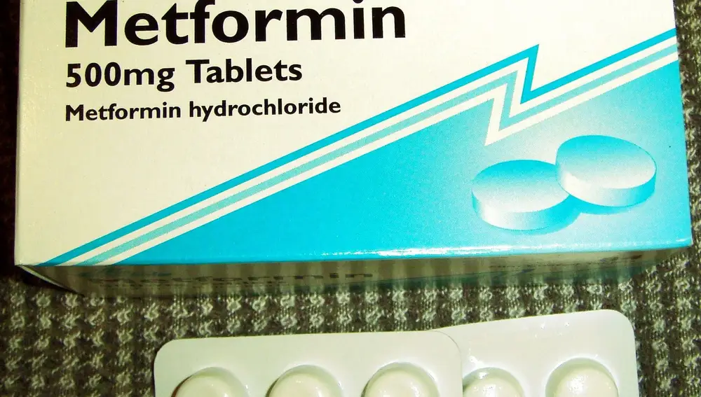La metformina reduce el peso al causar un efecto de saciedad