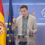 Errejón defiende el modelo de inmersión en Cataluña y que la lengua en &quot;peligro&quot; es el catalán y no el castellano