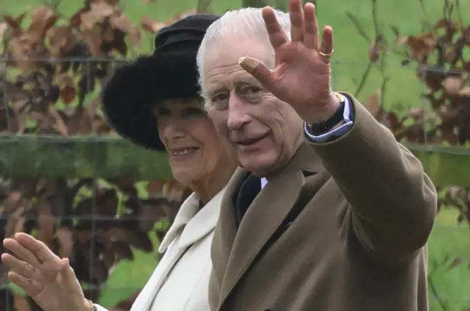 El rey Carlos III de Inglaterra vuelve a la actividad pública tras su tratamiento de cáncer