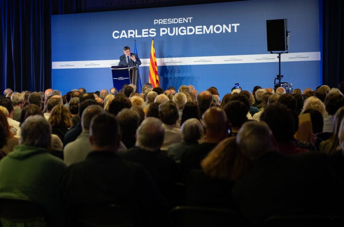 Puigdemont anuncia que será el candidato de Junts para las elecciones catalanas del 12 de mayo