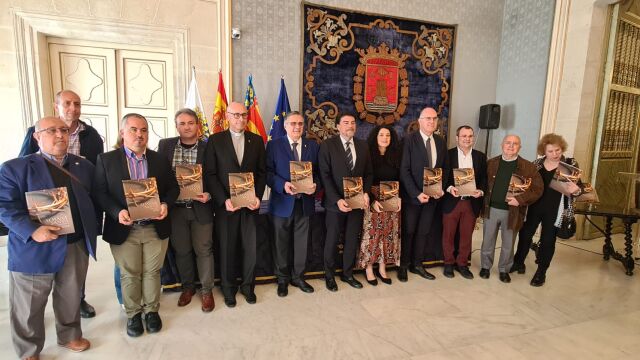 Acto de presentación de la Revista de Semana Santa hoy en Alicante.