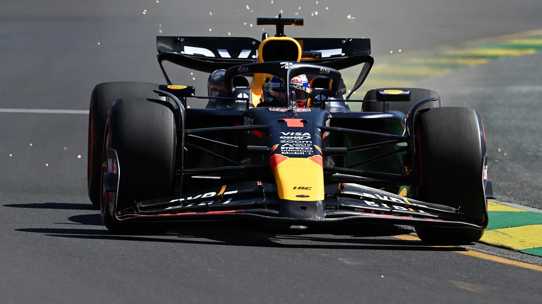 Melbourne (Australia), 22/03/2024.- Max Verstappen of Red Bull Racing in action during Free Practice One ahead of the Formula 1 Australian Grand Prix, at the Albert Park Grand Prix Circuit in Melbourne, Australia, 22 March 2024. EFE/EPA/JOEL CARRETT AUSTRALIA AND NEW ZEALAND OUT 
