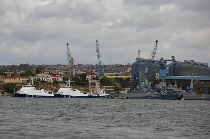 Nuevo revés naval: Ucrania dice que el barco ruso 'Yamal' resultó críticamente dañado en ataque