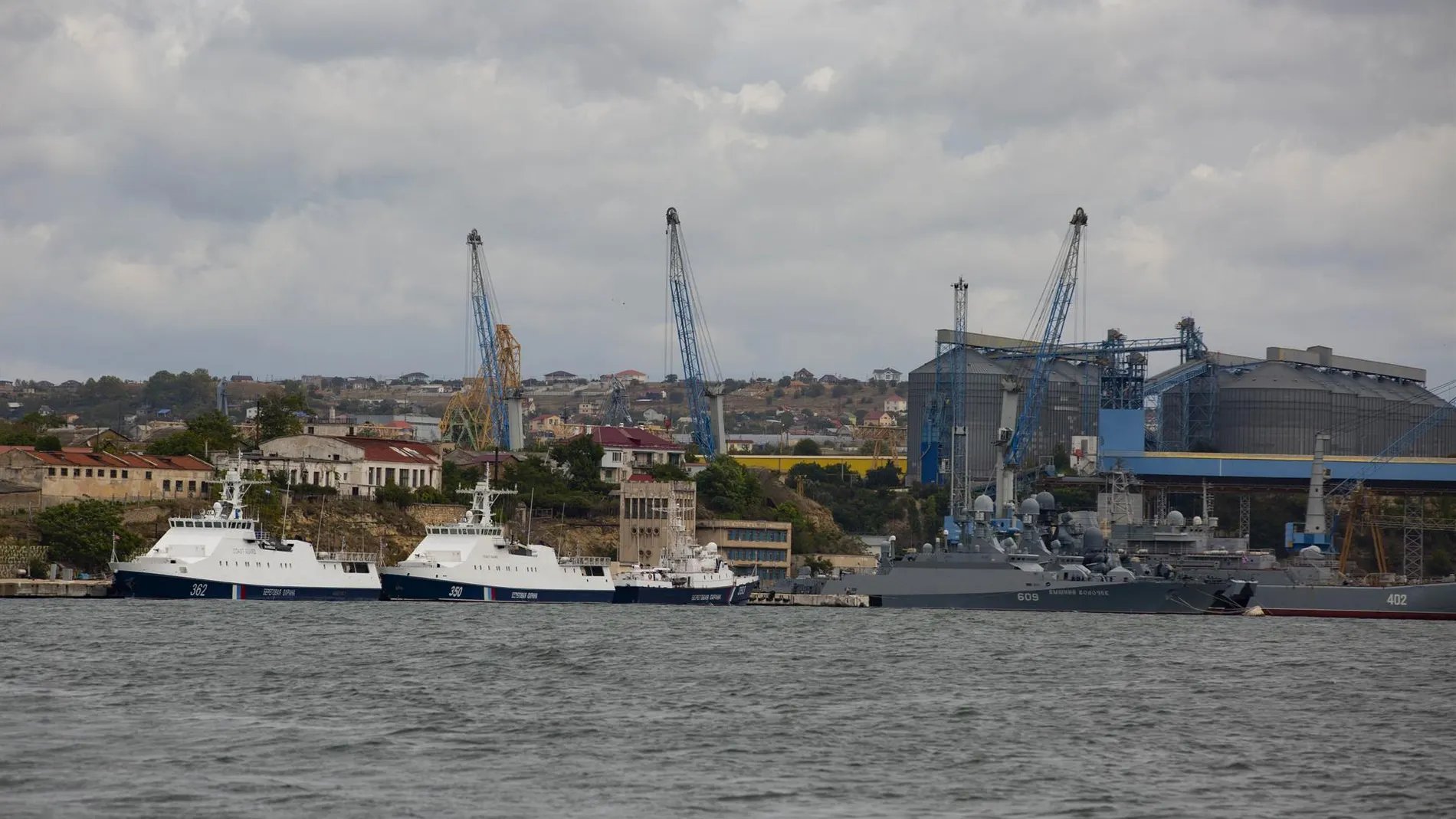 Ucrania.- R.Unido aplaude el ataque ucraniano a buques rusos en Crimea como un "momento histórico"