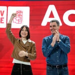 Pedro Sánchez clausura el congreso extraordinario del PSPV