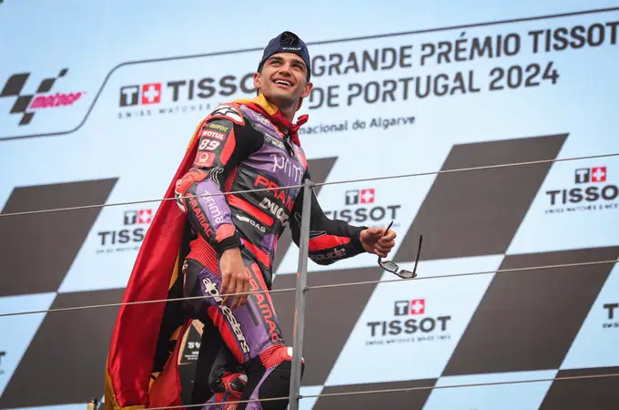 Espectacular carrera de MotoGP en Portimao: liderato de Martín, festival de Pedro Acosta y Marc Márquez, al suelo