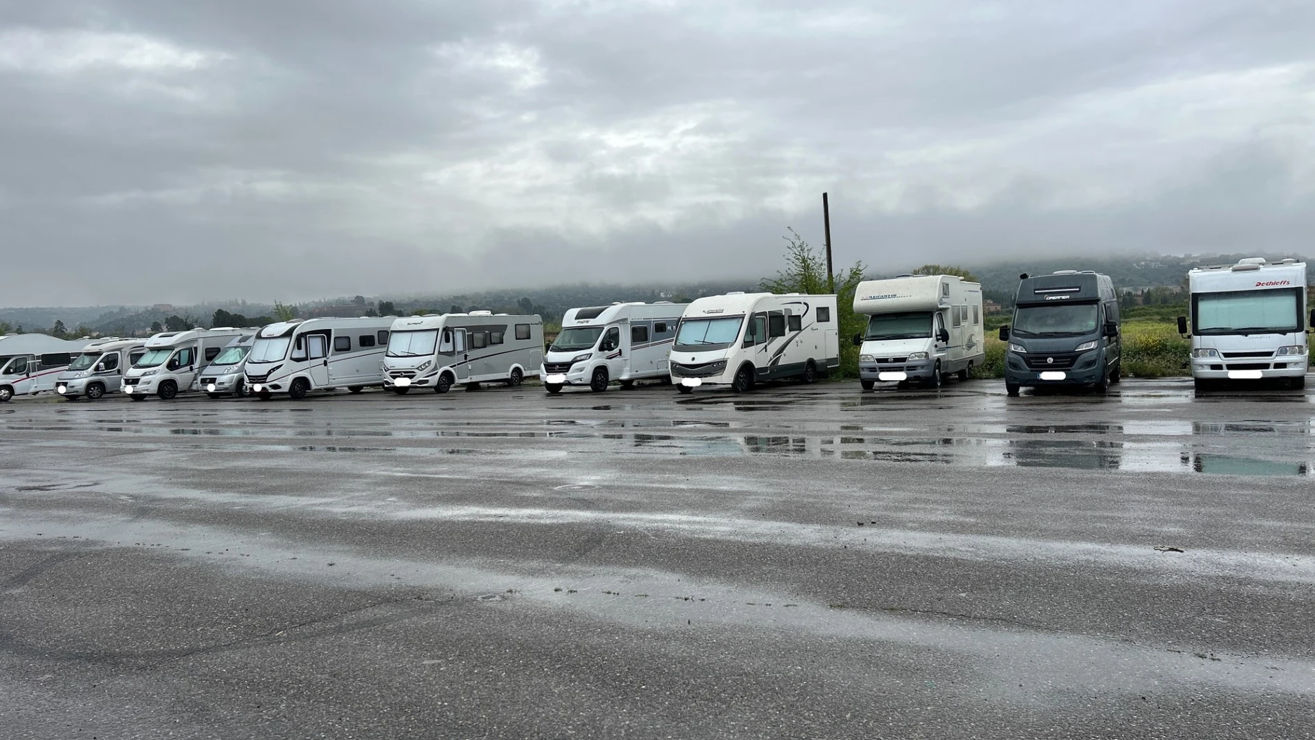 Las primeras caravanas llegan al nuevo aparcamiento de la Peraleda de Toledo
