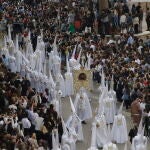 Salida procesional de Nuestro Padre Jesús Cautivo en la Semana Santa, un Lunes Santo de 2022 en Málaga 