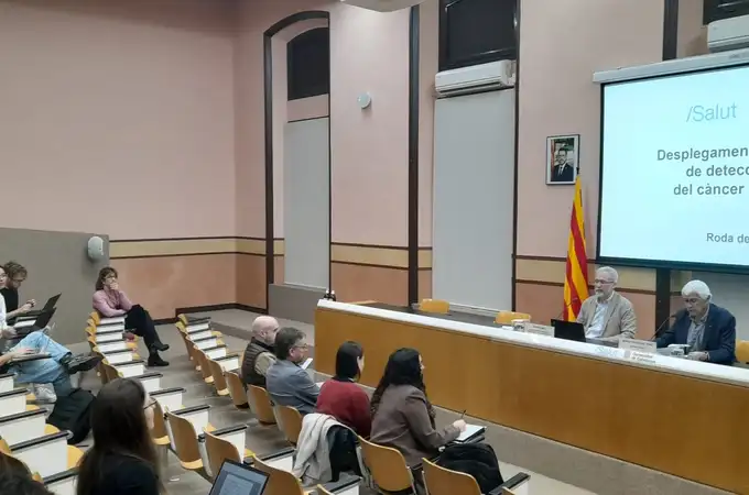 Cataluña apuesta por automuestras para mujeres de 30 a 65 años para detectar el virus del papiloma humano
