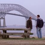 La escena de la serie 'The Wire' que se desarrolla ante el puente derribado de Baltimore