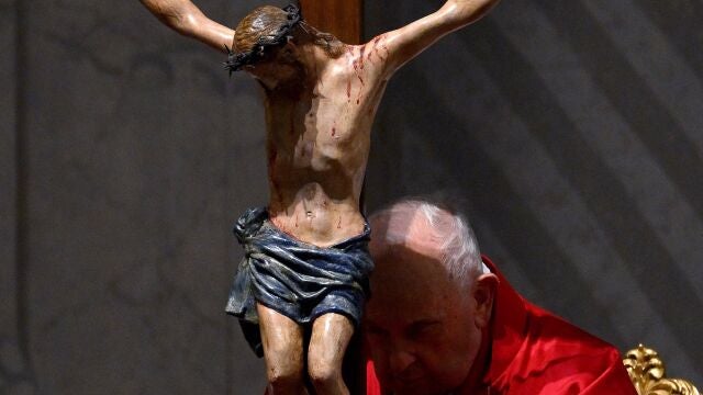 Vaticano.- El Vaticano confirma que el Papa presidirá este sábado la Vigilia Pascual