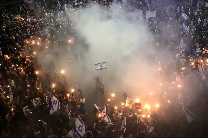 Familias de los rehenes se unen a las protestas contra Netanyahu