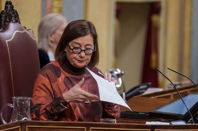 Francina Armengol en el Pleno del Congreso que vota la amnistía