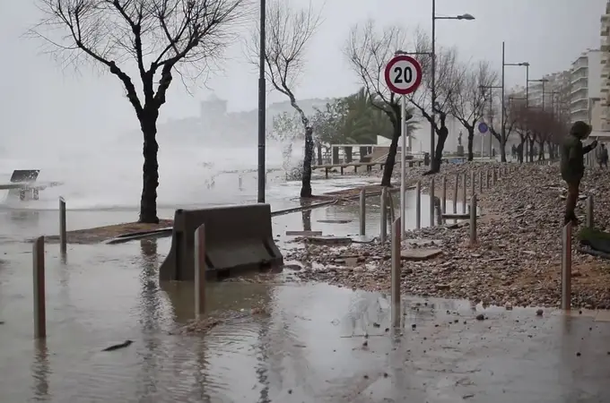¿Cuáles son los 7 municipios catalanes que se han quedado sin playa por culpa del temporal?
