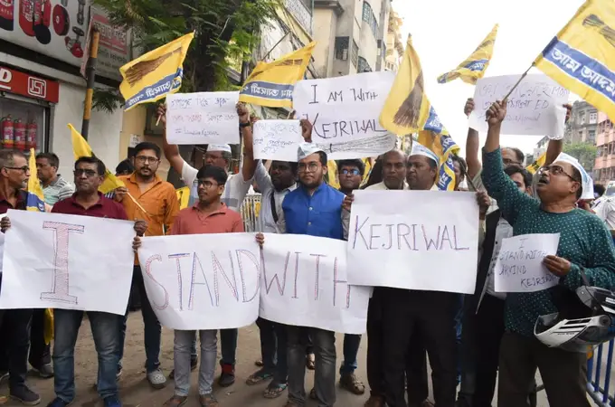 La oposición india sale a la calle en contra de los abusos de Modi
