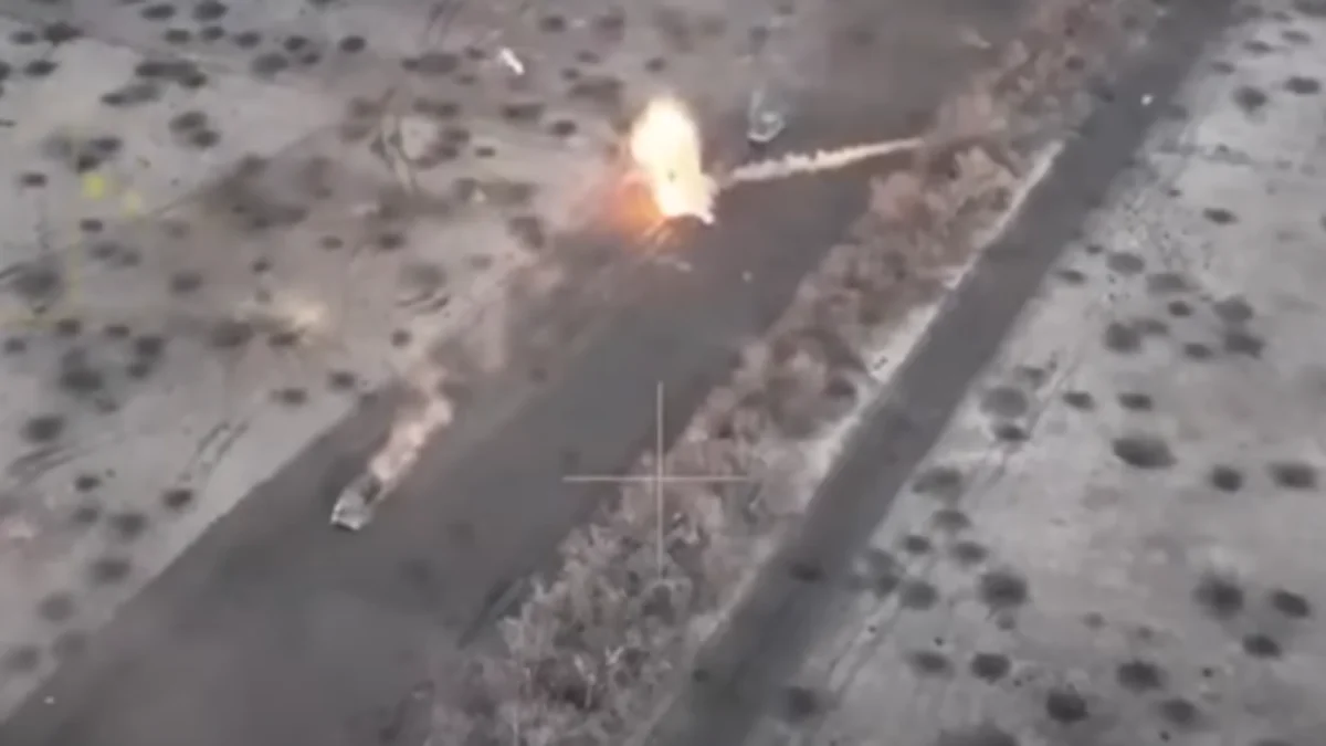 Ucrania fulmina 20 tanques y blindados rusos en uno de los mayores ataques mecanizados de Moscú